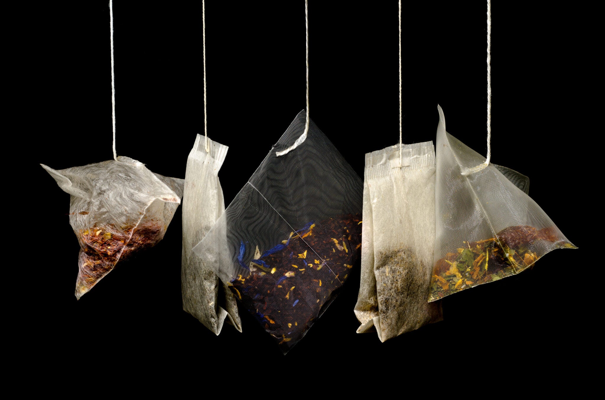 BREWING WITH TEA